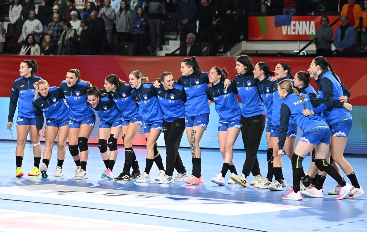 Slovenska ženska rokometna reprezentanca na pripravah: Adžić izbral 19 igralk pred kvalifikacijami za EP